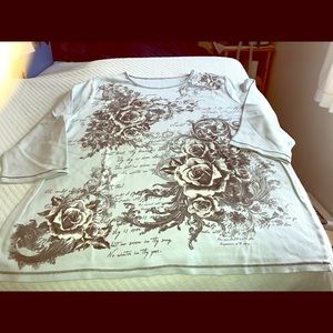 3/4 sleeve pullover top